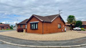 Photo 1- click for photo gallery